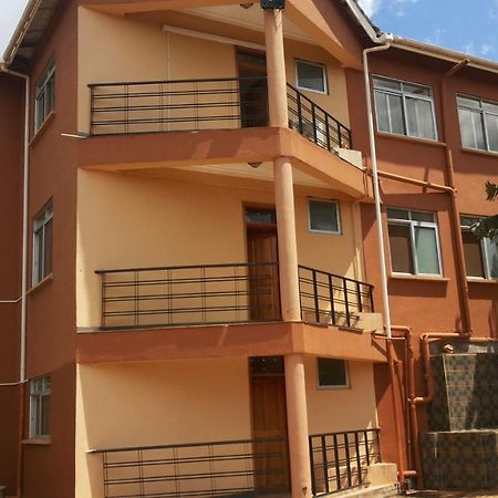 Westcliff Hotel Lira Екстер'єр фото