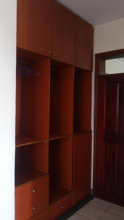 Westcliff Hotel Lira Екстер'єр фото