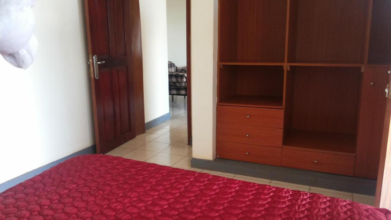Westcliff Hotel Lira Екстер'єр фото